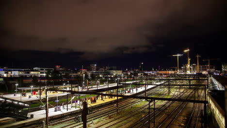 Copenhagen-Traffic-&-Rail-Timelapse:-Downtown-Night-Scene